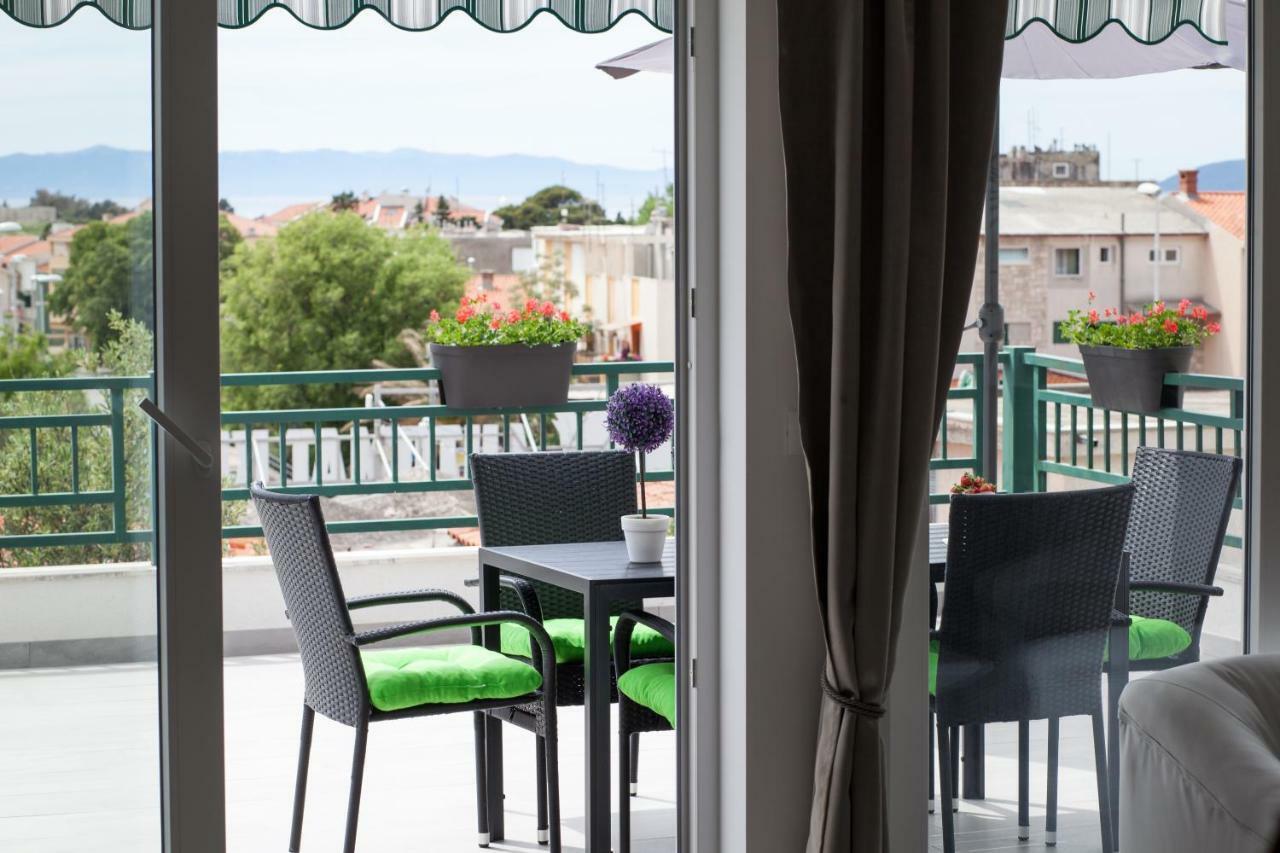 Modern Pjero Apartment Makarska